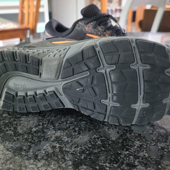 Men's Ghost 11 Brooks Size 11 - Picture 4 of 5